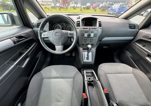 Opel Zafira cena 9300 przebieg: 267000, rok produkcji 2007 z Poznań małe 254